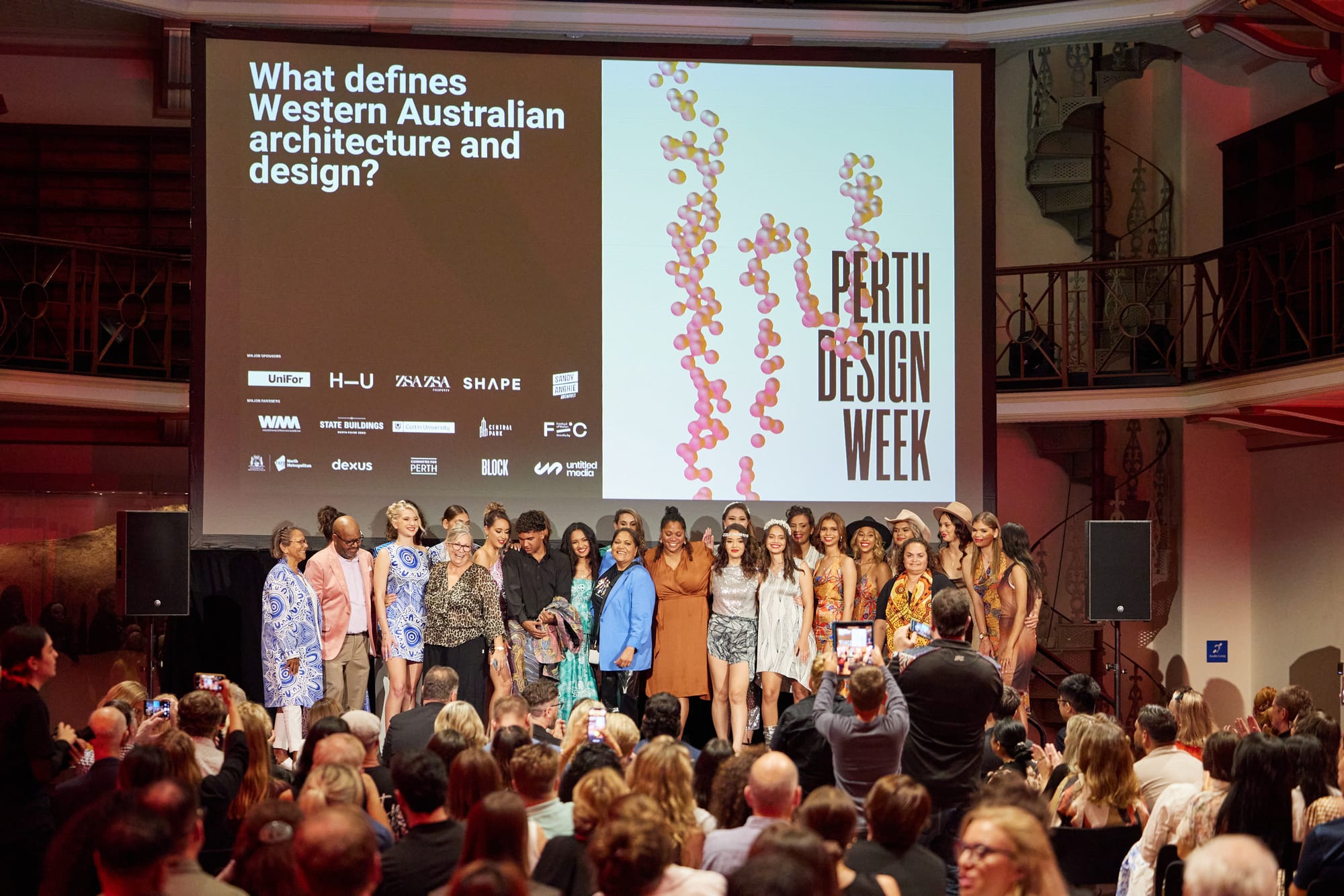 Chirriger Moort: A 30 Year Retrospective of the Work of Peter Farmer